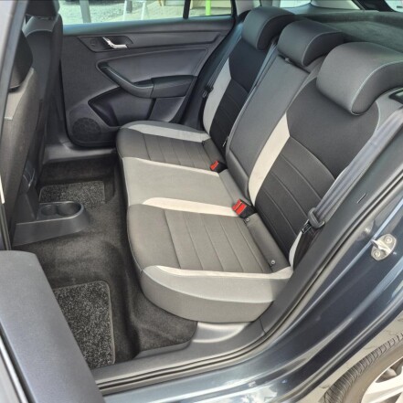 1,2 TSI 81kW 4válec S.KNIHA 1.MAJITELKA