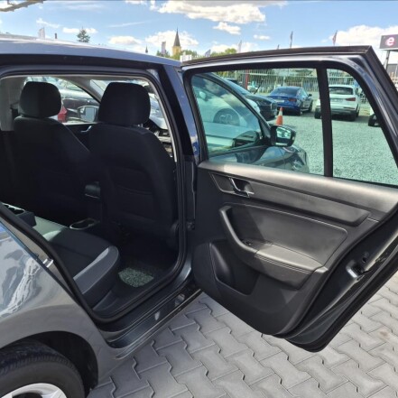 1,2 TSI 81kW 4válec S.KNIHA 1.MAJITELKA