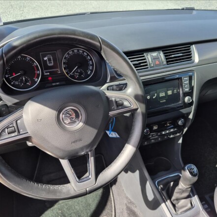 1,2 TSI 81kW 4válec S.KNIHA 1.MAJITELKA