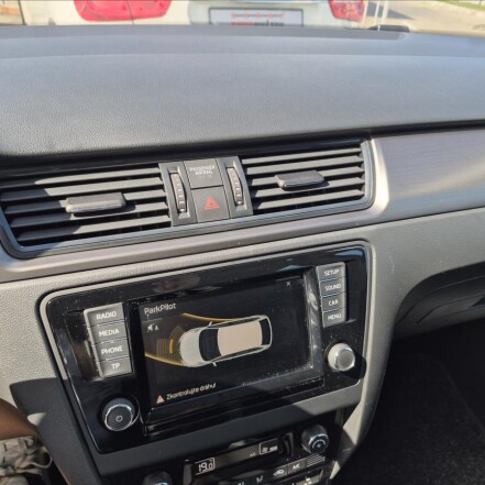 1,2 TSI 81kW 4válec S.KNIHA 1.MAJITELKA