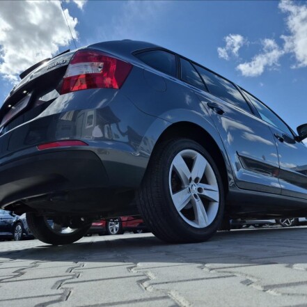 1,2 TSI 81kW 4válec S.KNIHA 1.MAJITELKA