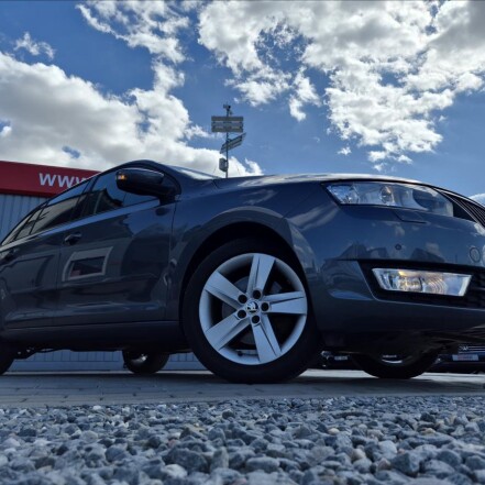 1,2 TSI 81kW 4válec S.KNIHA 1.MAJITELKA