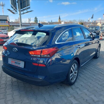 1,6 CRDI Style ČR 1.majitel S.KNIHA