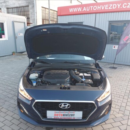 1,6 CRDI Style ČR 1.majitel S.KNIHA