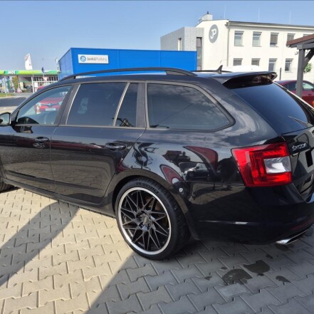 2,0 TSI III RS DSG 2.MAJITEL S.HISTOIRE