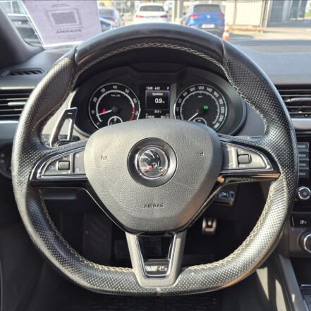 2,0 TSI III RS DSG 2.MAJITEL S.HISTOIRE