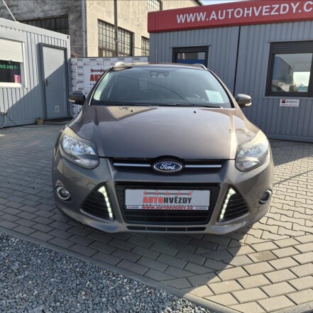 1,6 EcoBoost Titanium ČR 2.majitel