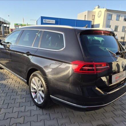 2,0 TDI B8 DSG7 Highline