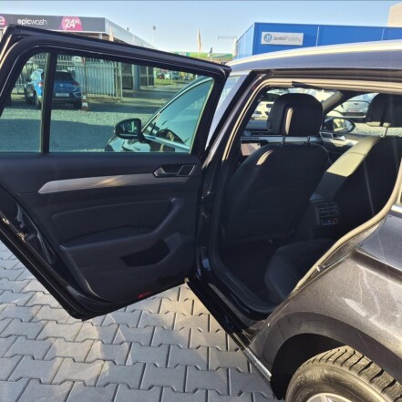 2,0 TDI B8 DSG7 Highline