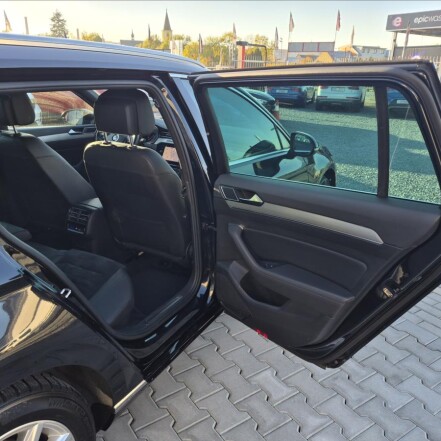 2,0 TDI B8 DSG7 Highline