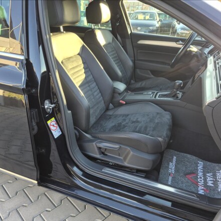 2,0 TDI B8 DSG7 Highline
