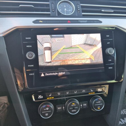 2,0 TDI B8 DSG7 Highline