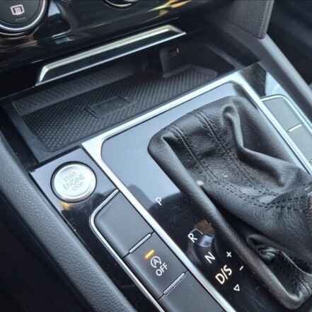2,0 TDI B8 DSG7 Highline