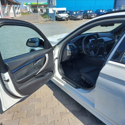 320d xDrive MSport ČR 1.MAJITEL