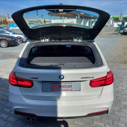 320d xDrive MSport ČR 1.MAJITEL