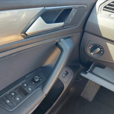 2,0 TSI DSG 4Motion S.KNIHA