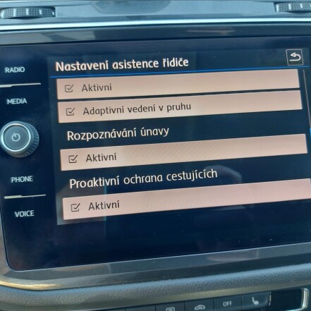 2,0 TSI DSG 4Motion S.KNIHA