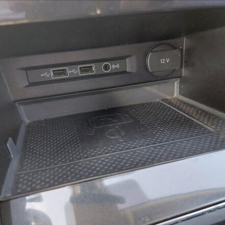 2,0 TSI DSG 4Motion S.KNIHA