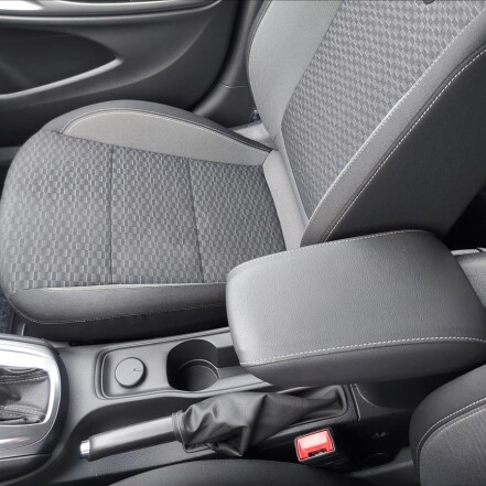 1,3 T AUTOMAT SPORTS TOURER S.KNIHA