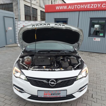 1,3 T AUTOMAT SPORTS TOURER S.KNIHA