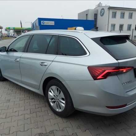 2,0 TDI STYLE FUL LED S.KNIHA