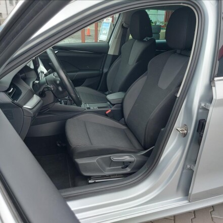 2,0 TDI STYLE FUL LED S.KNIHA