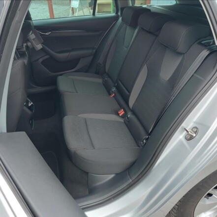 2,0 TDI STYLE FUL LED S.KNIHA