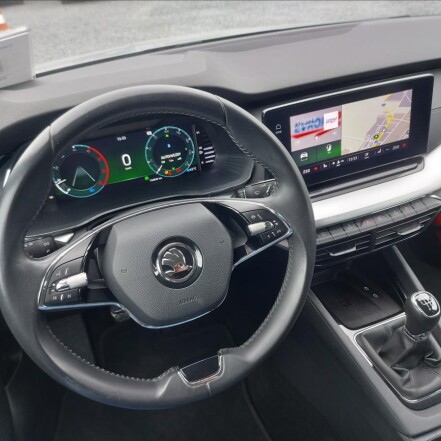 2,0 TDI STYLE FUL LED S.KNIHA