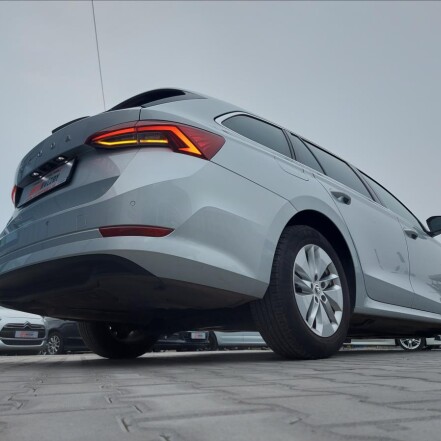 2,0 TDI STYLE FUL LED S.KNIHA