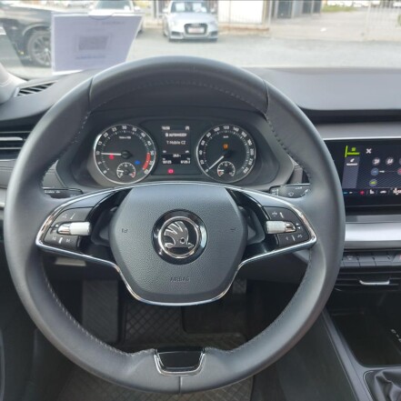 2,0 TDI ČR S.KNIHA FULL LED