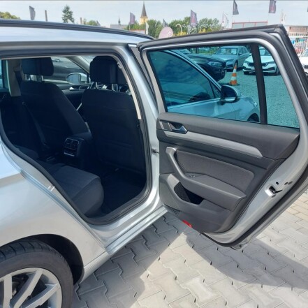 2,0 TDI DSG NAVI TAŽNÉ KAMERA