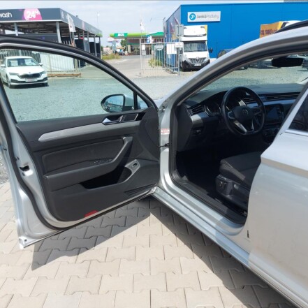 2,0 TDI DSG NAVI TAŽNÉ KAMERA