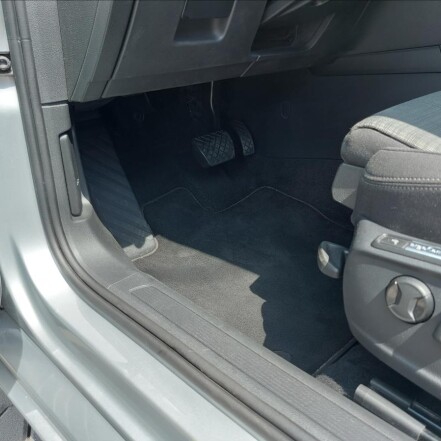 2,0 TDI DSG NAVI TAŽNÉ KAMERA