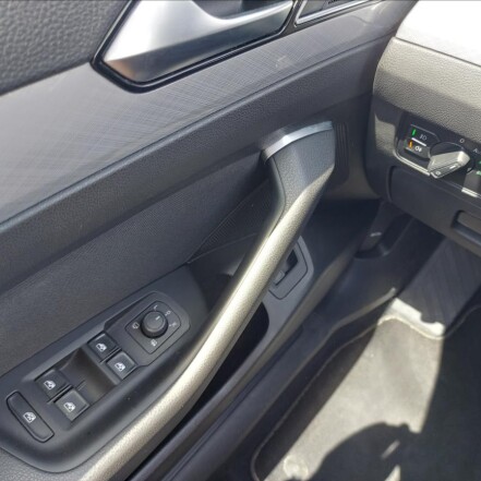 2,0 TDI DSG NAVI TAŽNÉ KAMERA