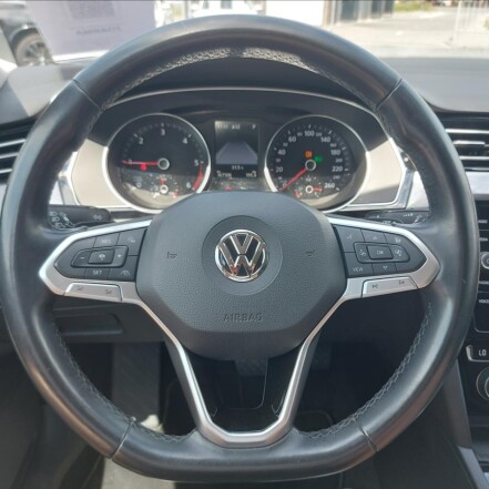 2,0 TDI DSG NAVI TAŽNÉ KAMERA
