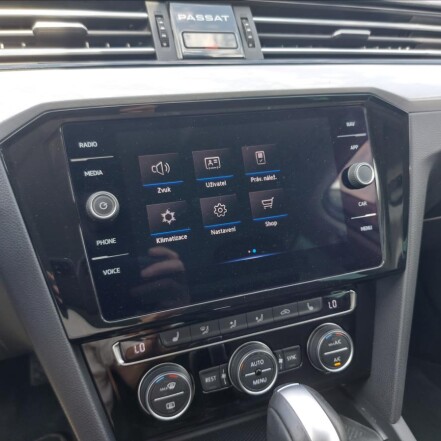 2,0 TDI DSG NAVI TAŽNÉ KAMERA