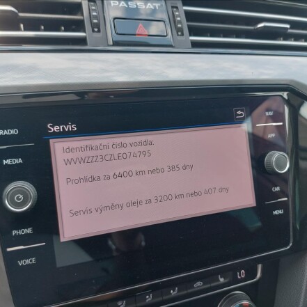 2,0 TDI DSG NAVI TAŽNÉ KAMERA