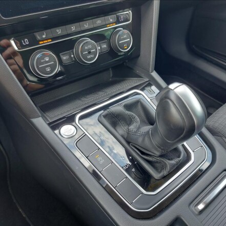 2,0 TDI DSG NAVI TAŽNÉ KAMERA