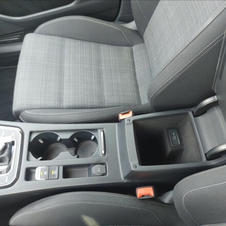 2,0 TDI DSG NAVI TAŽNÉ KAMERA