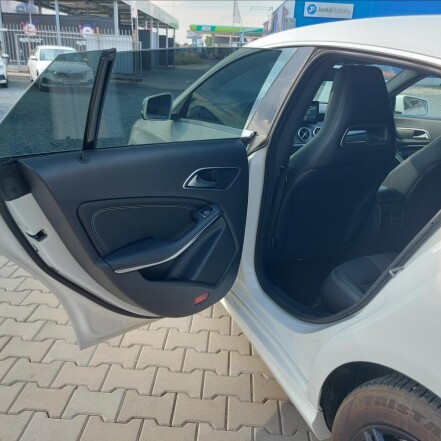 200d Shooting Brake S.HISTORIE