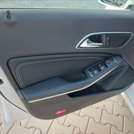 200d Shooting Brake S.HISTORIE