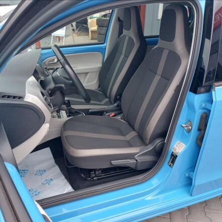 0,0 SOH 90%Shark Decor S.KNIHA