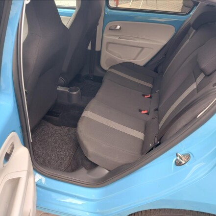 0,0 SOH 90%Shark Decor S.KNIHA