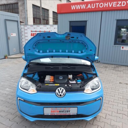 0,0 SOH 90%Shark Decor S.KNIHA