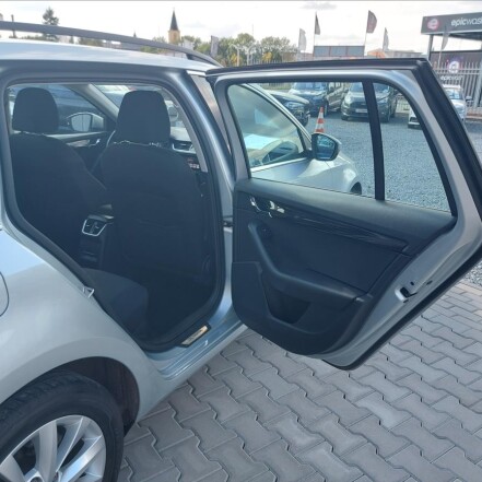 1,5 TSI G-TEC DSG STYLE ČR