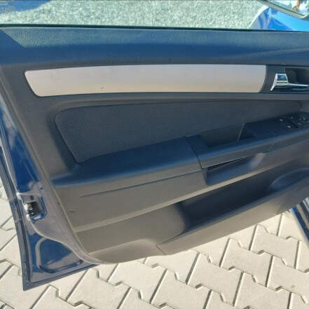 1,9 CDTI Automat 7MÍST ČR