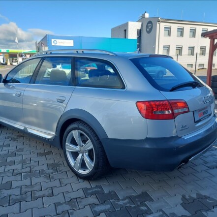3,0 TDI V6 QUATTRO 6°MANUÁL S.KNIHA