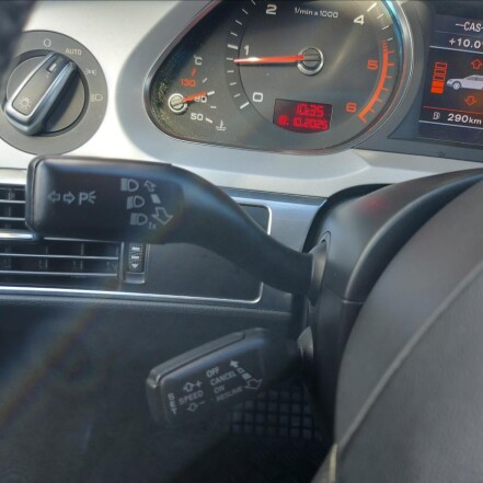 3,0 TDI V6 QUATTRO 6°MANUÁL S.KNIHA