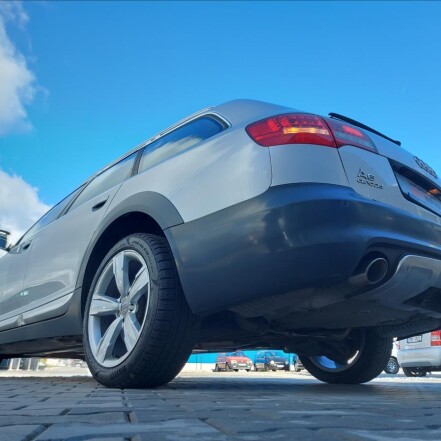 3,0 TDI V6 QUATTRO 6°MANUÁL S.KNIHA