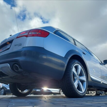 3,0 TDI V6 QUATTRO 6°MANUÁL S.KNIHA